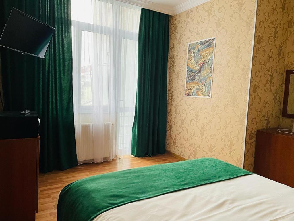 באטומי Aura Boutique Hotel חדר תמונה