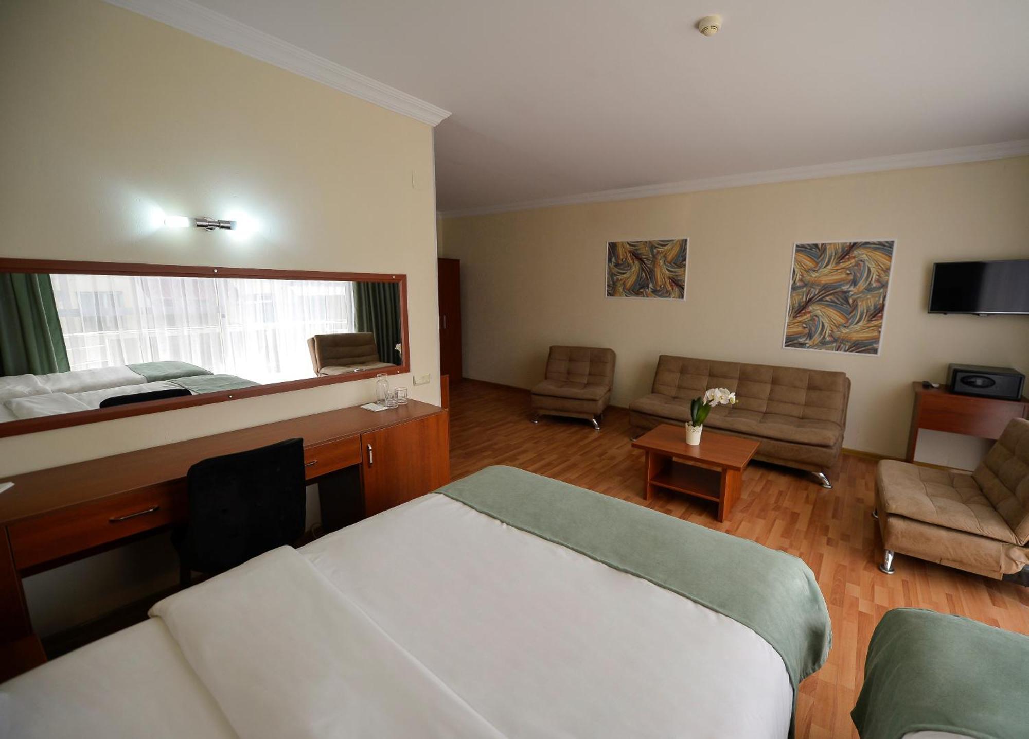 באטומי Aura Boutique Hotel מראה חיצוני תמונה